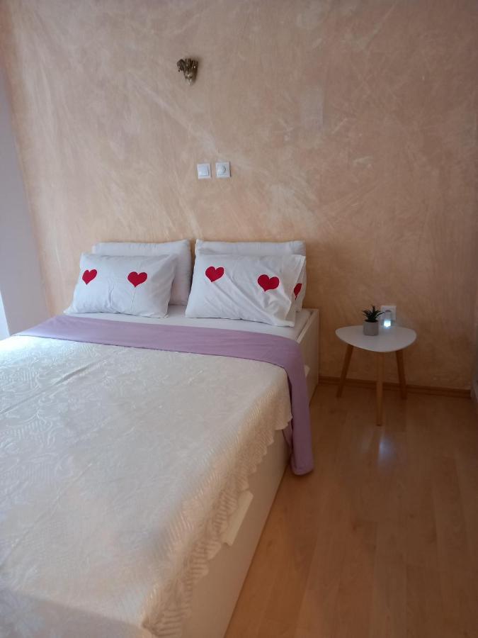 Tiny Treasure Apartment Athene Buitenkant foto